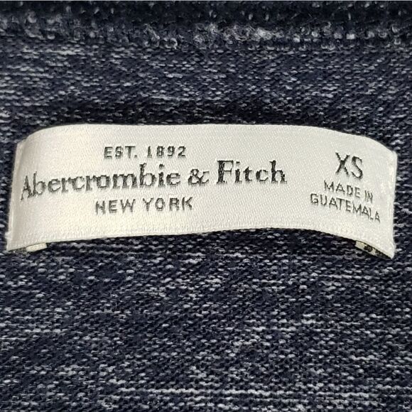 🔺️Abercrombie & Fitch Blue Flowy Short Sleeve Top XSmall - Picture 7 of 7